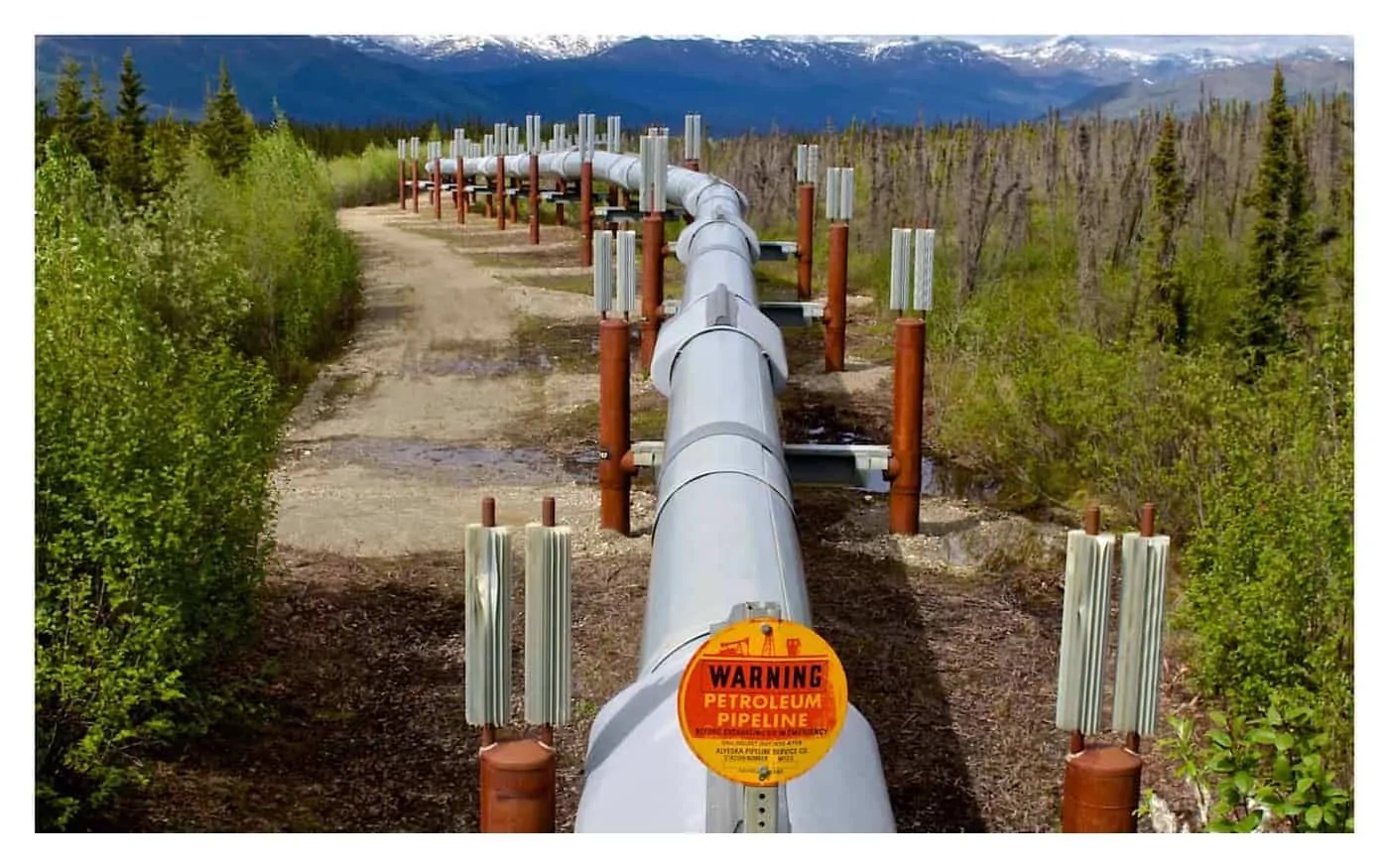 Oil pipeline alsaka