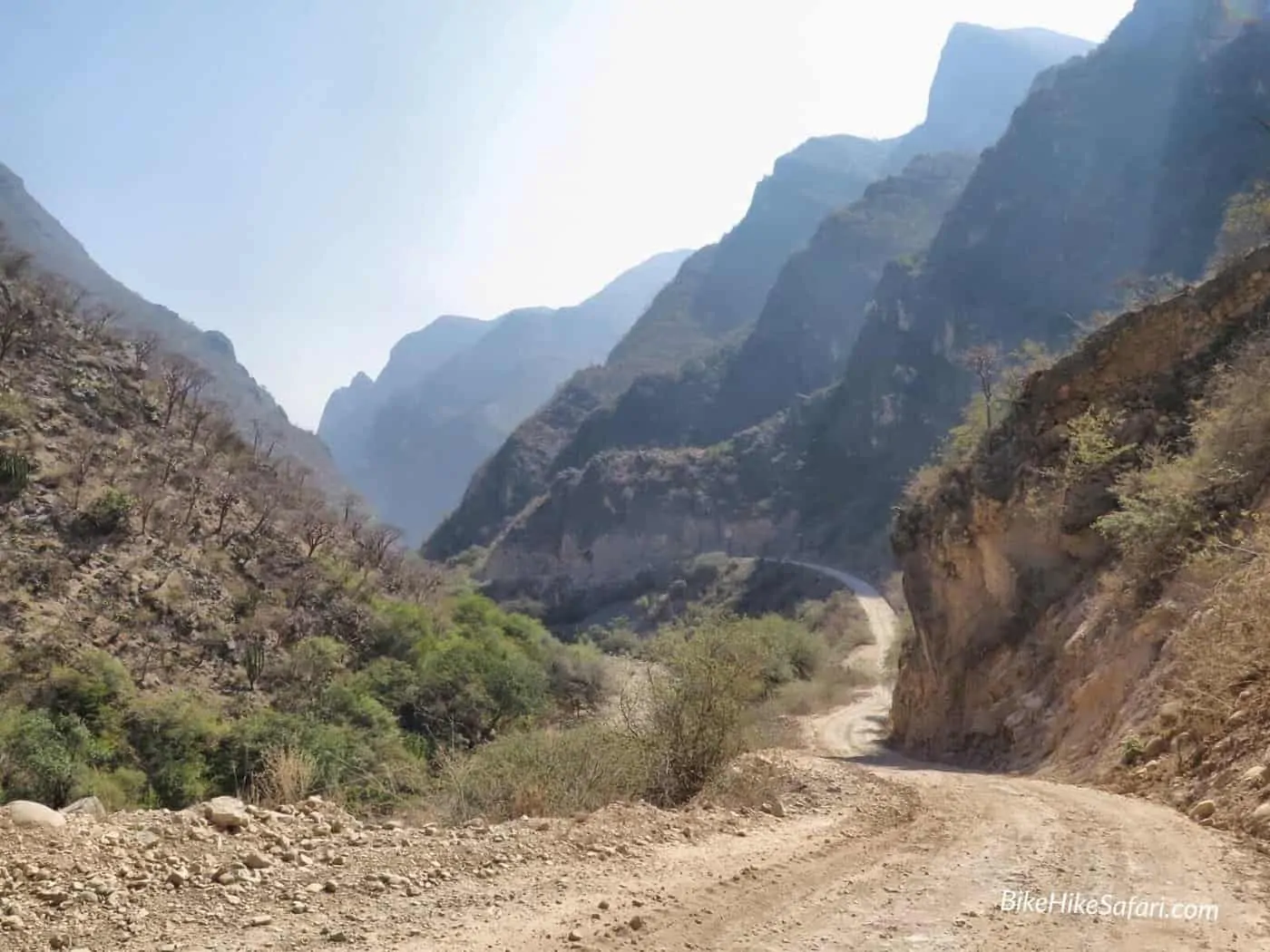 Cycling the canyon near Xichu