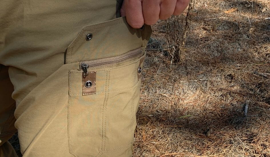 Convertible Hiking pants pockets