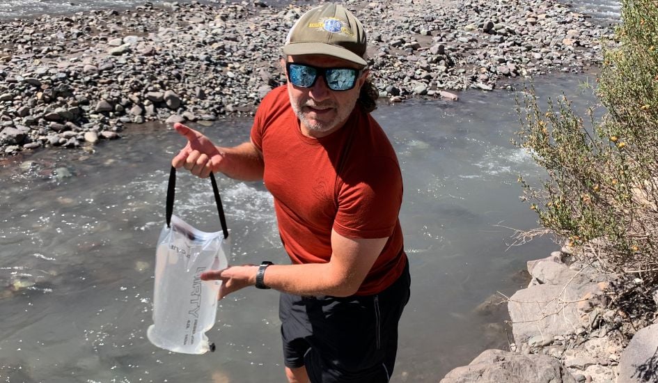 Strong backpacking gravity water filter bag